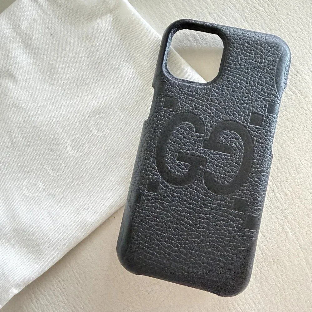 NEW GUCCI Piuma Calfskin Jumbo GG Embossed iPhone 15 Phone Case Black
